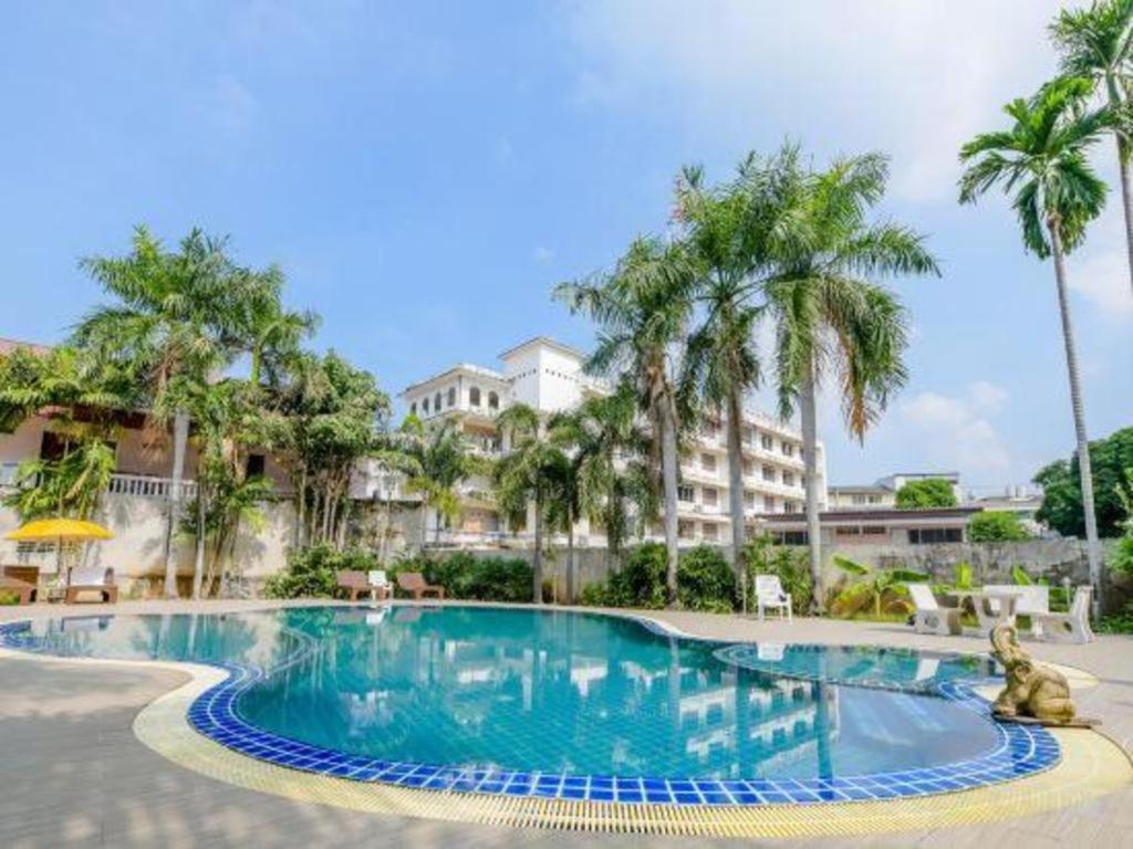 Tycoon Place Garden Pattaya Buitenkant foto